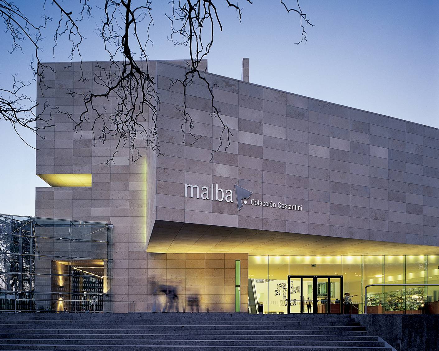 Qu'il pleuve ou non, à Buenos Aires, le MALBA est une belle sortie à faire en famille, entre amis ou en solo. Photo : BAC.