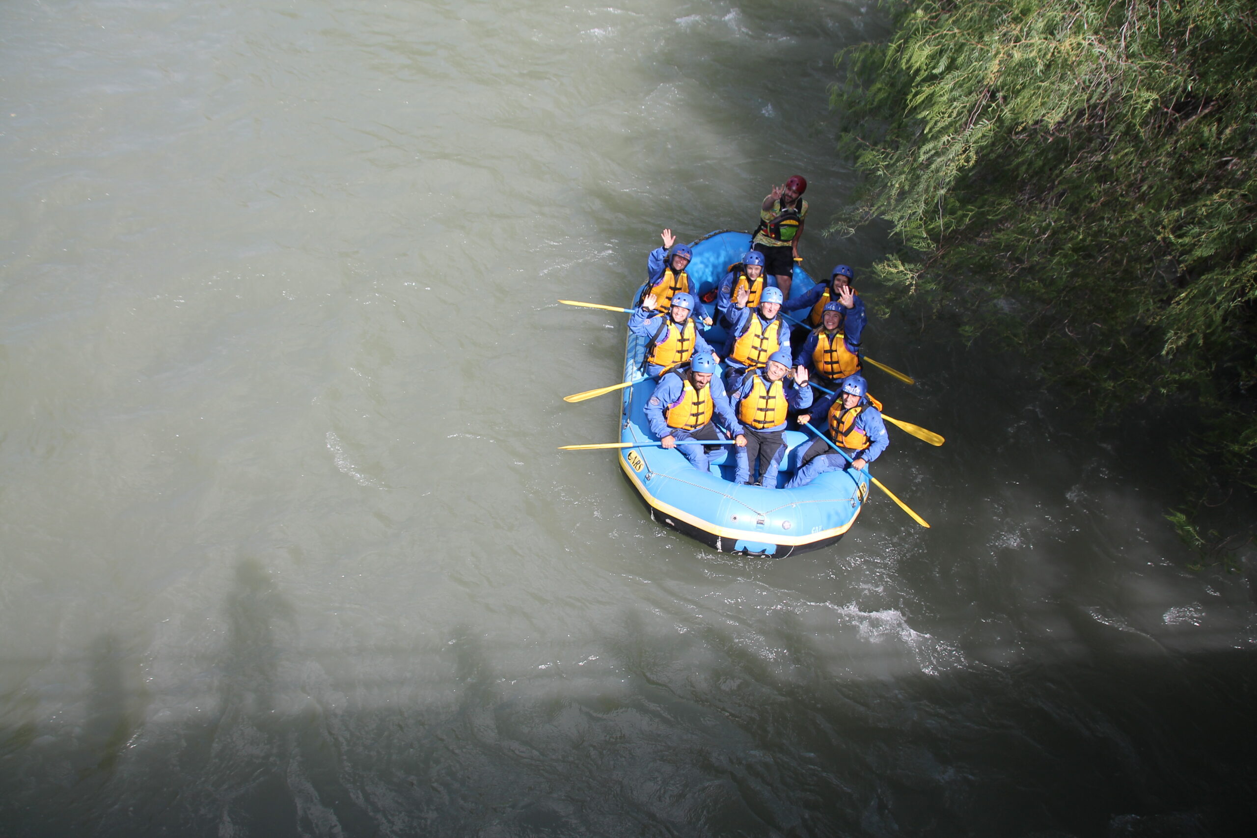 Rafting en el riío de Potrerillo, Mendoza. El caudal del río es perfecto para tener una aventura acuática en medio de las montañas. FOTO: Alejandra Suárez