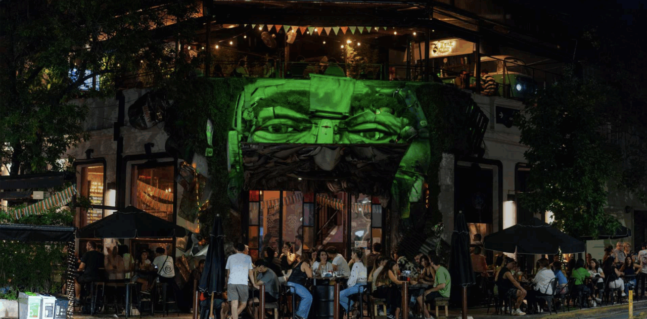 En Palermo, el bar Desarmadero tiene una terraza de esas que todos los amantes de Buenos Aires. Foto: wokiapp.