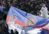 Le pape François est présent dans les gradins du stade de San Lorenzo