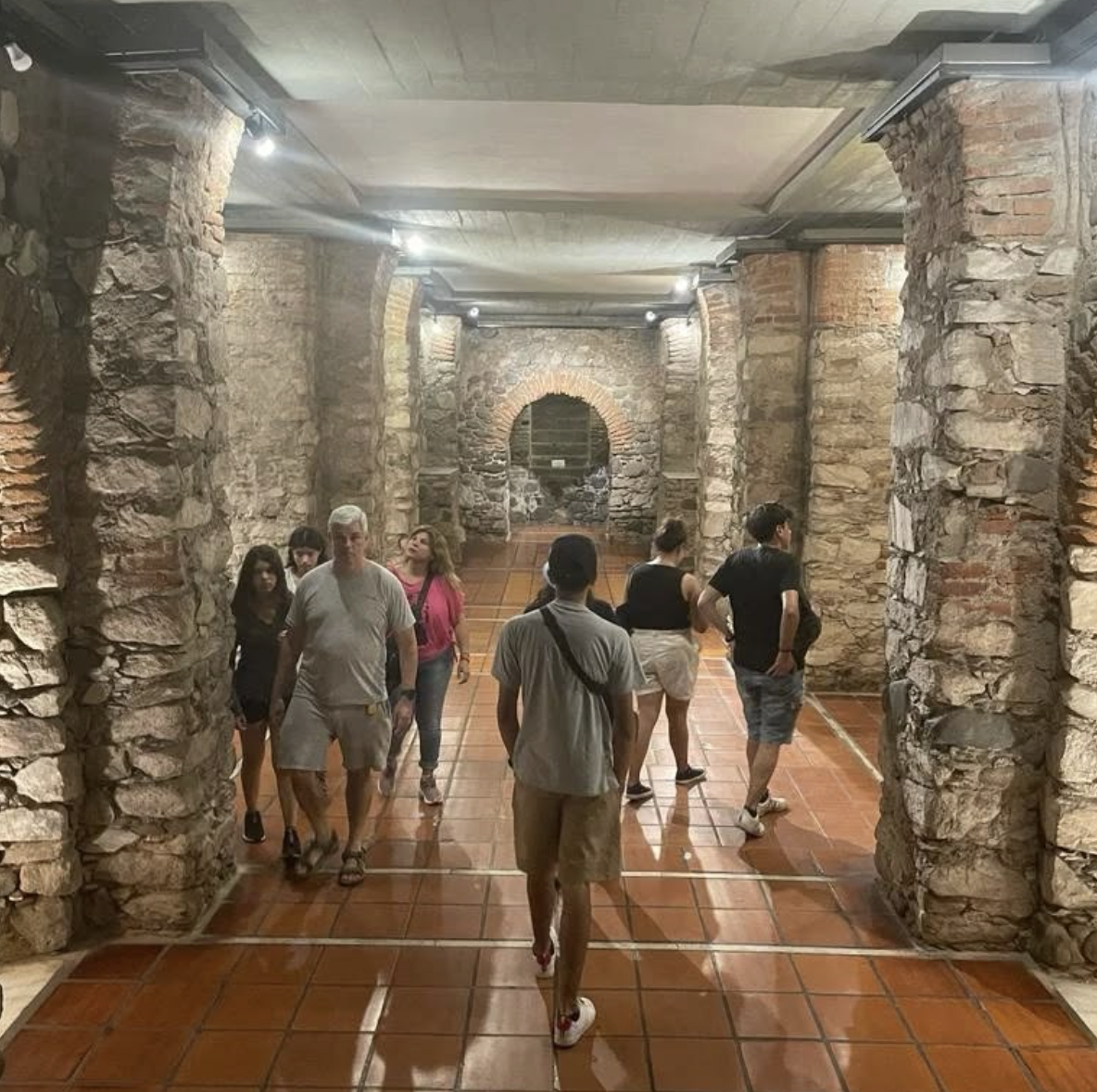 Les cryptes du centro de Córdoba, héritage des jésuites, constituent l'une des attractions touristiques les plus demandées. Photo: IG lacriptajesuitica.