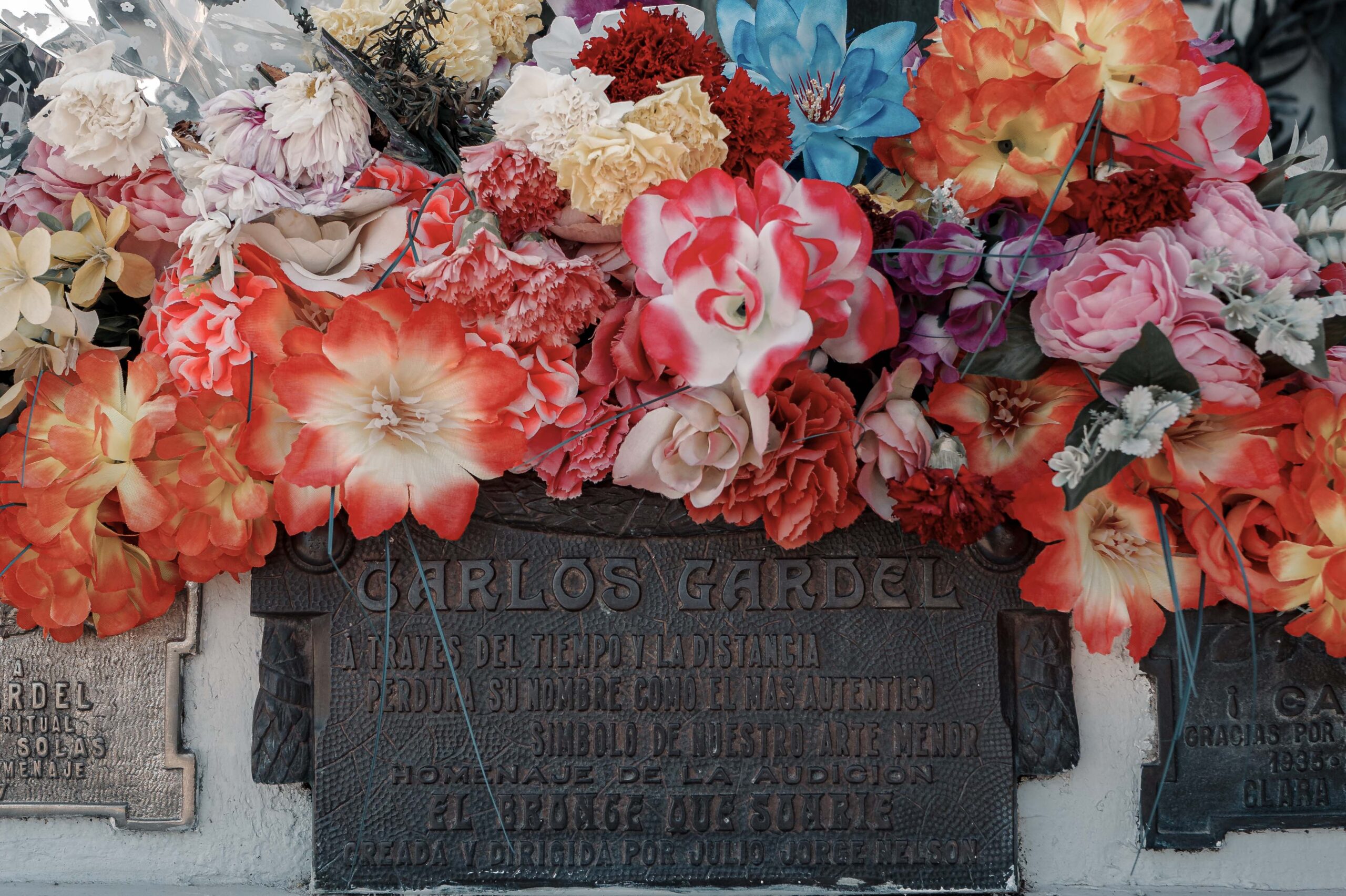 El mausoleo de Gardel en la Chacarita. Foto: Gary Collins.