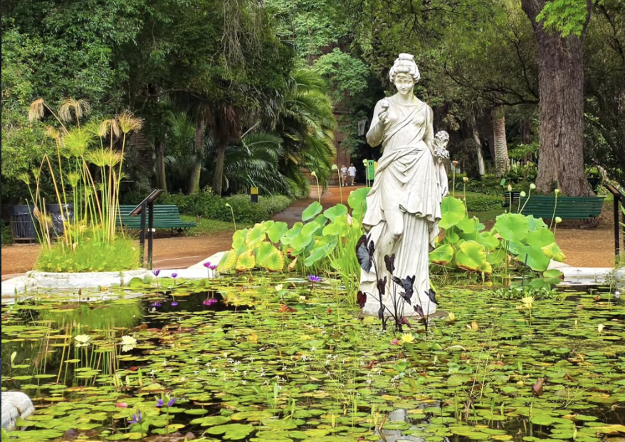 Visiter le Jardin Botanique le 14 juillet, c'est rendre hommage à son créateur, le paysagiste français Charles Thays. Ph. : IG Jardin B. C. T.