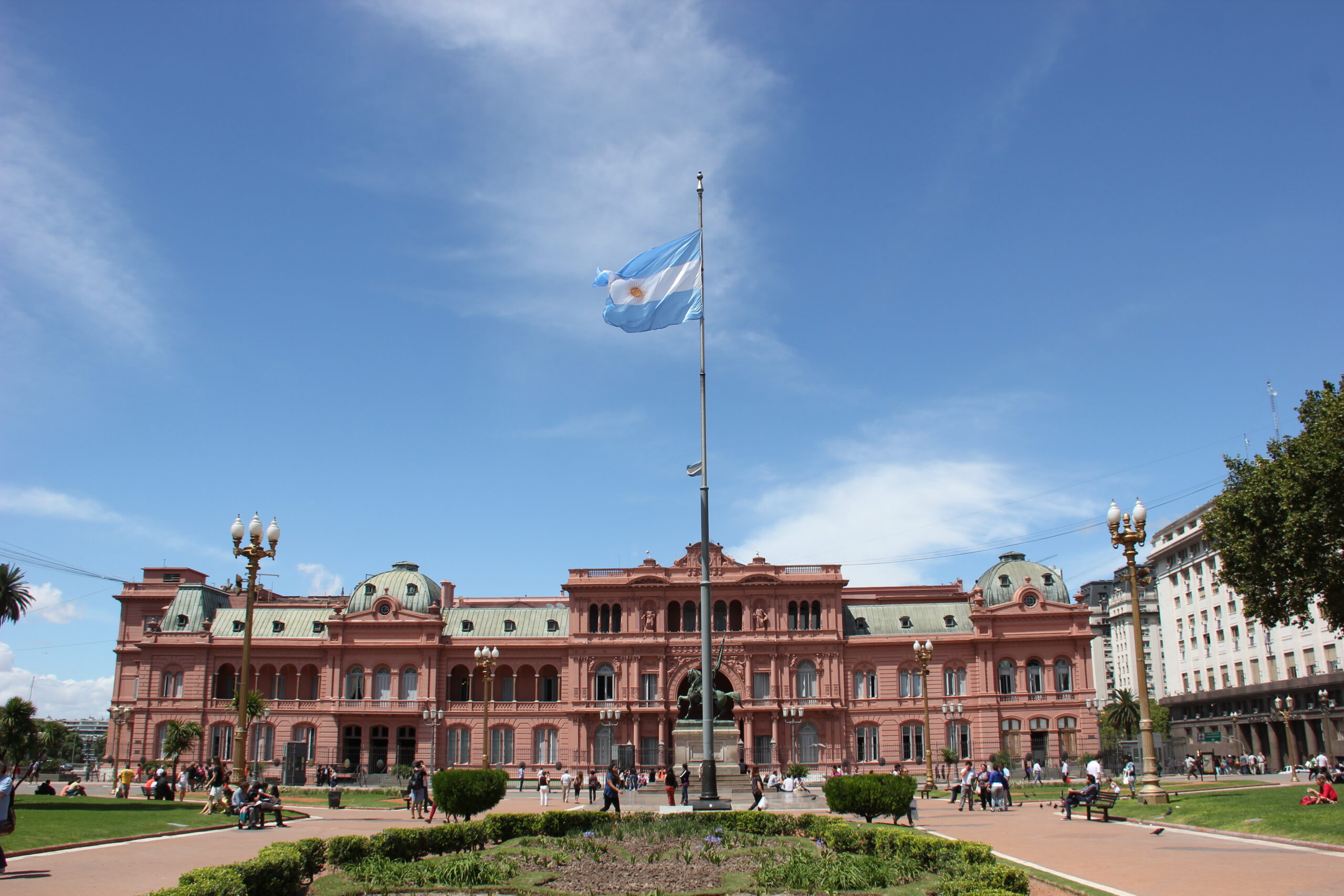 Visitar la Casa rosa es una de esas salidas familiares para las que pueden optar los turistas pero también los residentes de Buenos Aires. Foto: Lars Curfs.